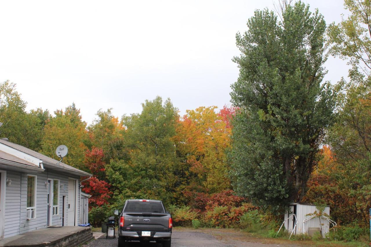 Mattawa Two Rivers Motel المظهر الخارجي الصورة