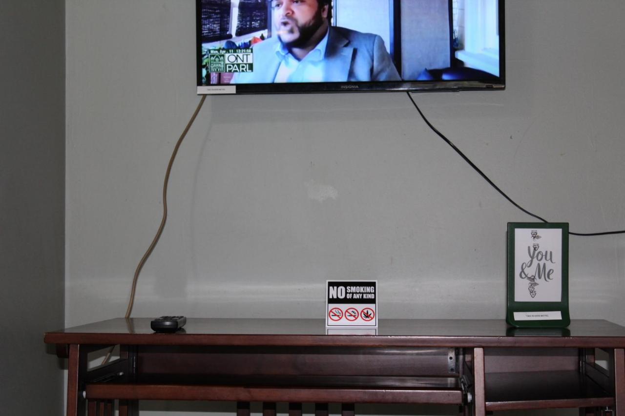 Mattawa Two Rivers Motel المظهر الخارجي الصورة